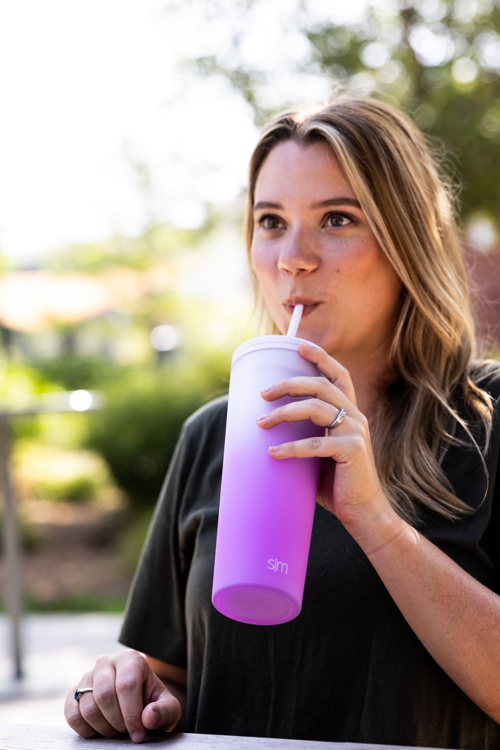 Simple Modern 24 fl oz Double Wall Plastic Classic Tumbler with Straw|Opalescent