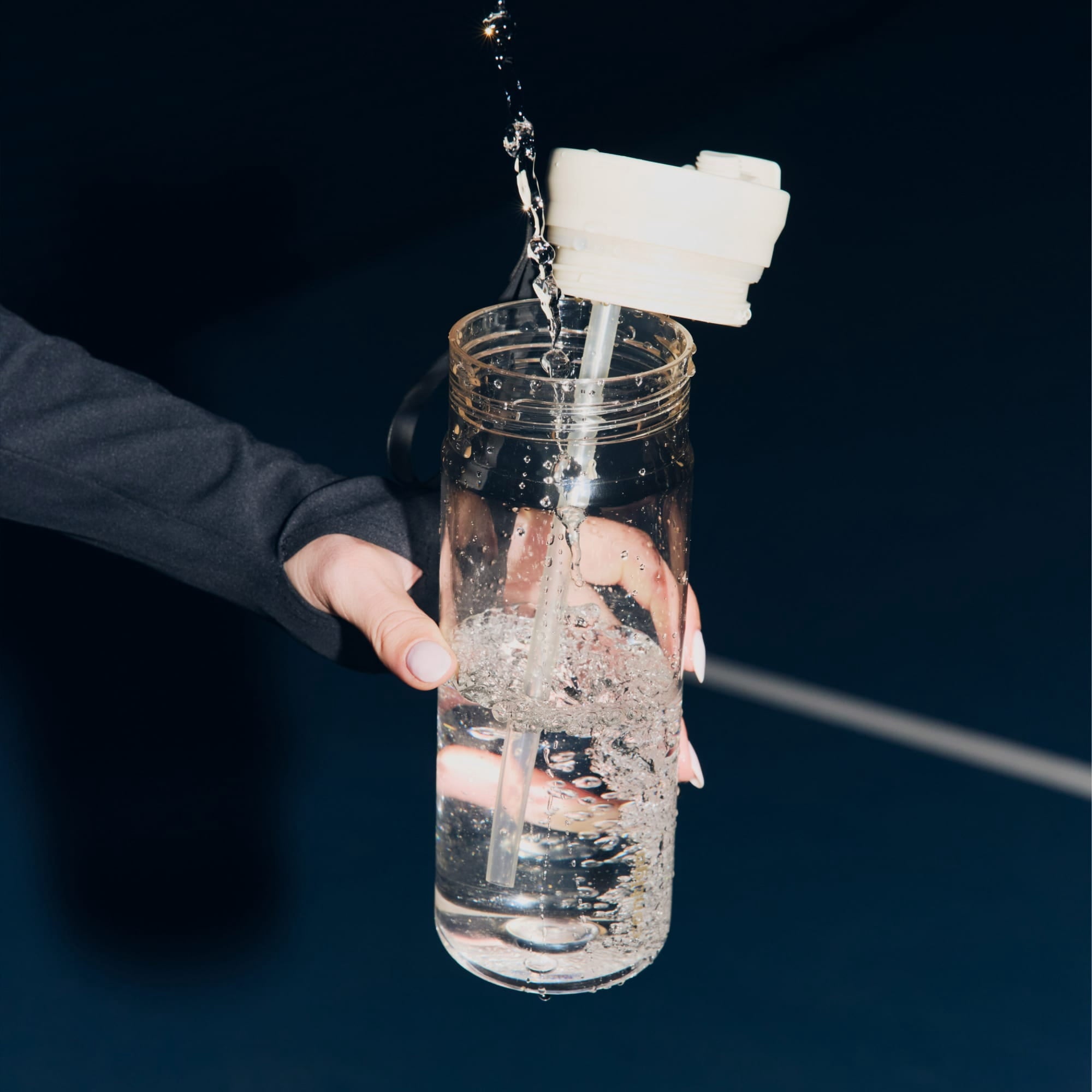 Contigo DualSip Leakproof Plastic Reusable Water Bottle with Carrying Strap, Cream/Clear, 28 oz