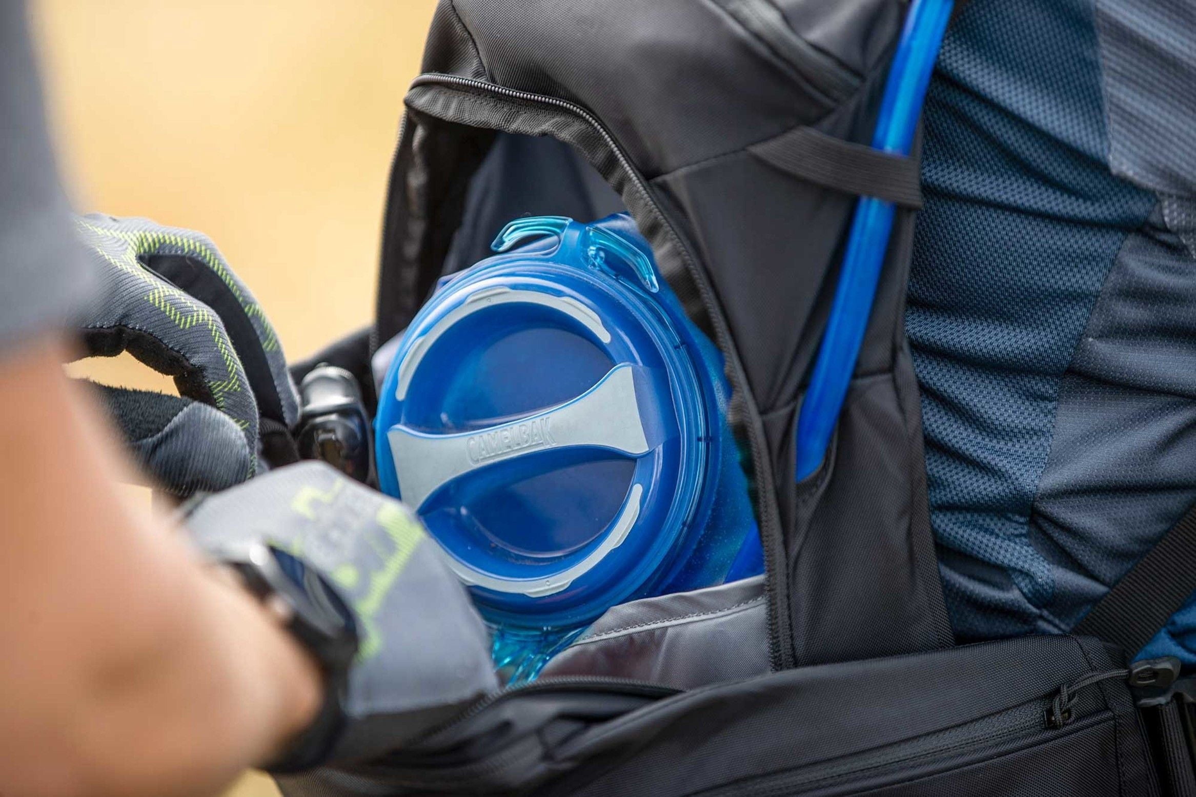 Camelbak Crux™ 2L Reservoir, Blue