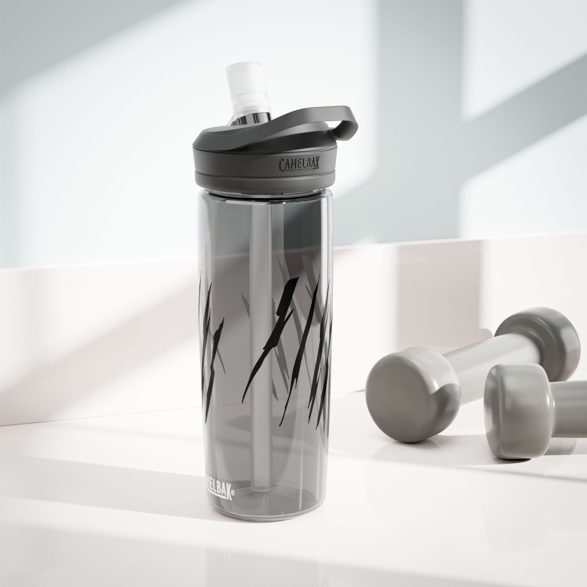 Effete Feline Claw Marks Scratch CamelBak Eddy®  Water Bottle, 20oz\25oz