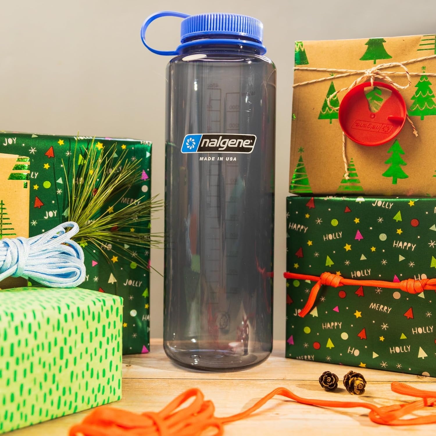 Nalgene Sustain Tritan BPA-Free Water Made with Material Derived from 50% Plastic Waste (using ISCC certified mass balance), 48 OZ, Wide Mouth, Cerulean