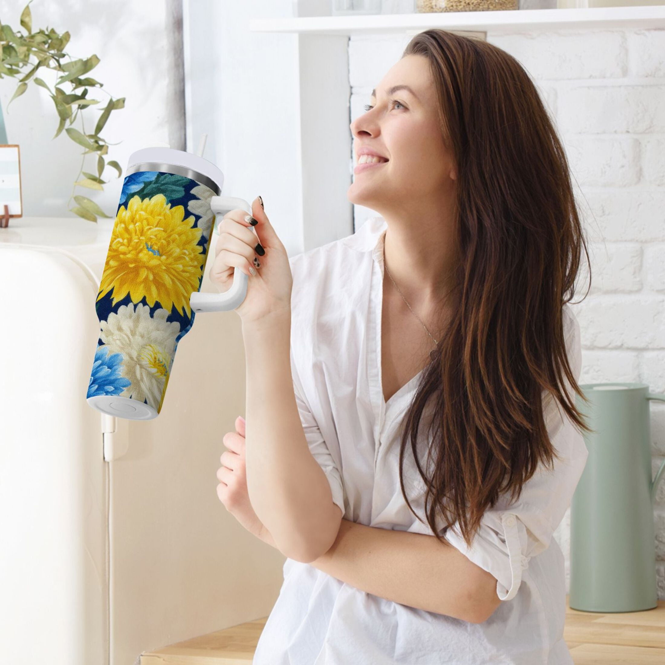 30 oz Insulated Stainless Steel Tumbler Double Wall Stainless Steel Tumbler with 2-Way Drinking Yellow and White Chrysanthemum