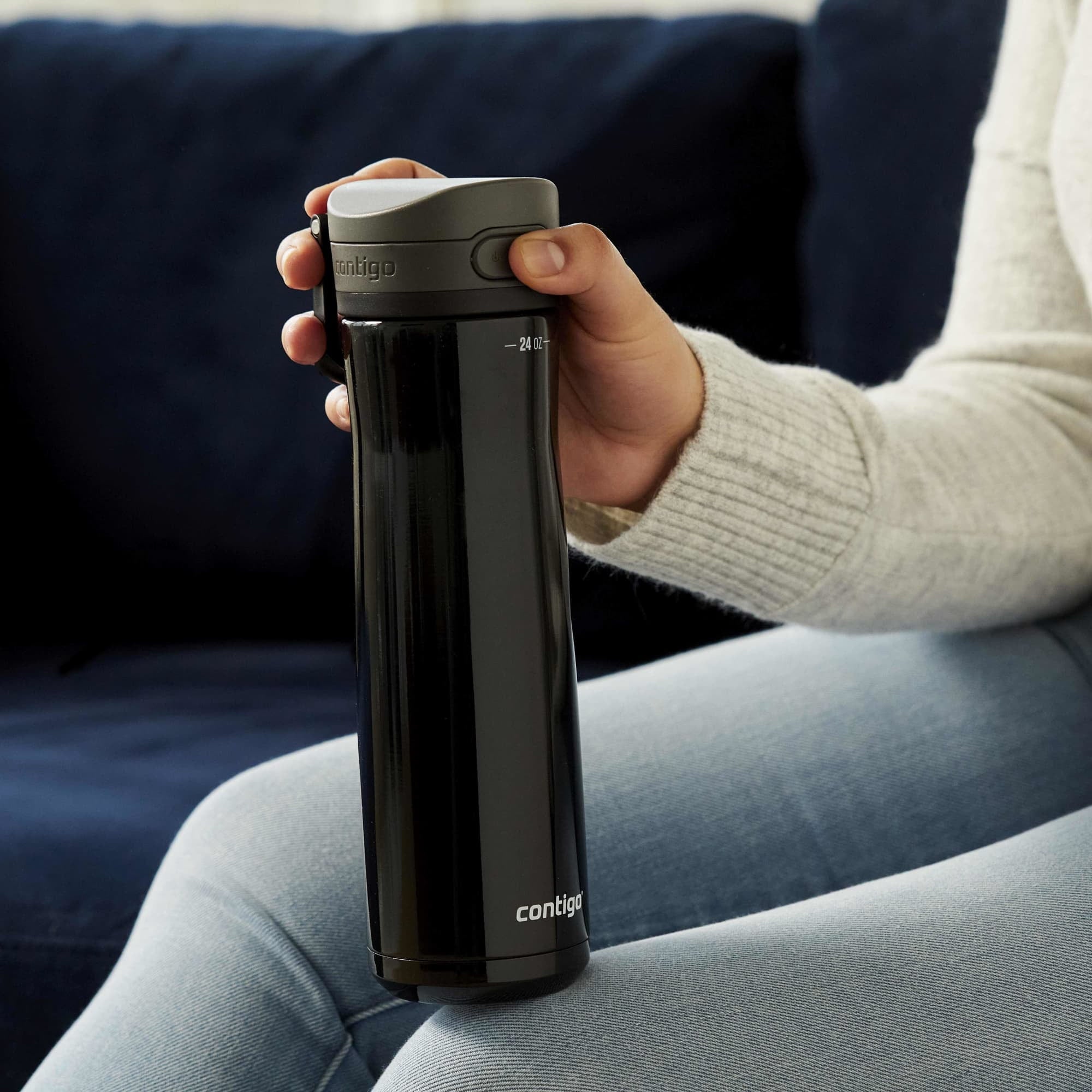 Contigo Jackson Chill Bundle 2 Water Bottles Black 24oz and Blueberry 20oz with Autopop Lid