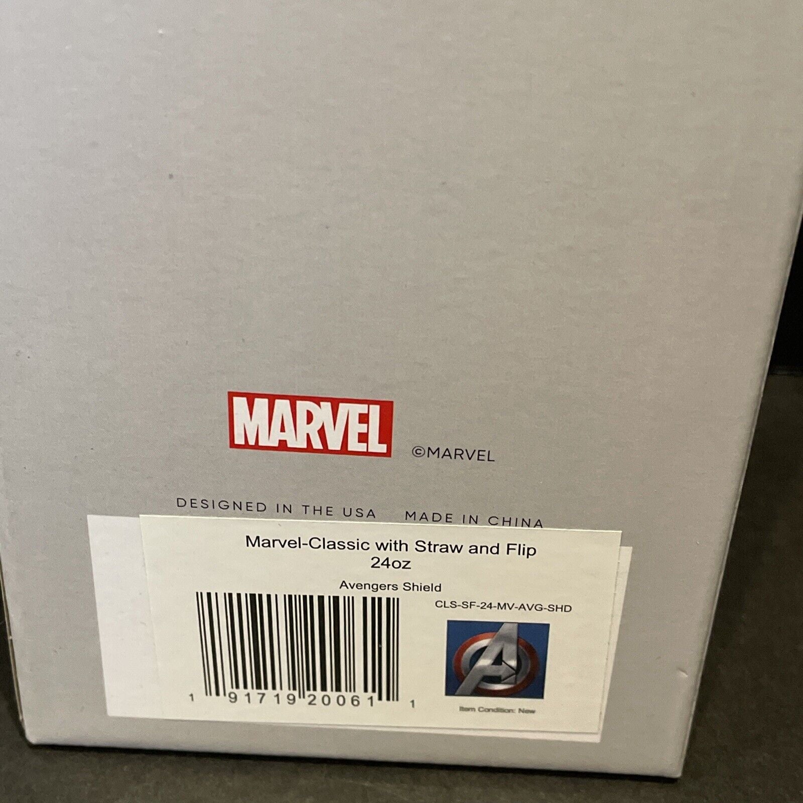 Simple Modern Insulated Avengers Shield 24oz  Tumbler W/Flip Lid and Straw Lid